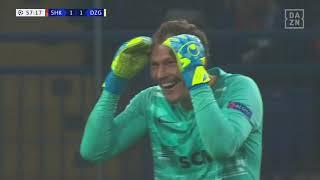 Pyatov mit dem dümmsten Foul der CL Geschichte? #UCL | DAZN