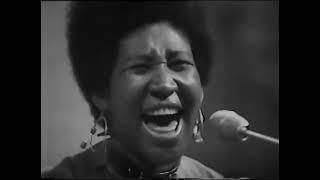 Aretha Franklin - Don't Play That Song (LIVE)