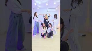 헐 키크반 폼 미쳐따..처음 맞춰봤는데 이정도라고..??? DRIP #재이월드키즈크리에이터  @재이월드멤버즈