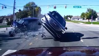 Ultimate driving fails compilation 2022 | Car Crashes, Bad Drivers. #7