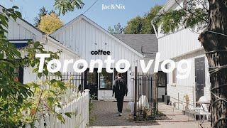 加拿大Vlog｜Main Street Unionville 滿滿橙黃色的楓葉 隨便走走就發現美麗湖景️ 加拿大的手作功夫茶 又一個充滿港人的商場｜Jac&Nix