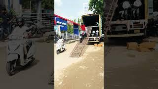 How to ￼￼new NS 125 Gadi Uttar Samay ka video#shorts #ytshorts #surajbajajexpert #automobile
