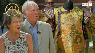 'Spectacular' 275-Year-Old Robe Worth Hundreds Of Thousands | BBC Antiques Roadshow UK