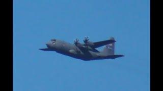 Lockheed C-130H Hercules 93-1562USAF departing HNL