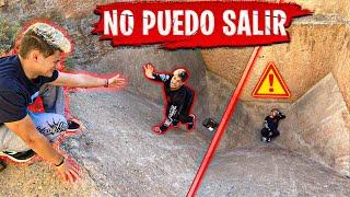 ME QUEDO ATRAPADO dentro de un AGUJERO GIGANTE...️| Parkour Vlog