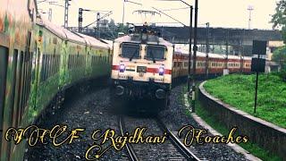 MUMBAI DURONTO meets ICF Rajdhani DARSHAN AC EXP on a sharp curve