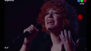 Por quien merece amor  canta Emilia Soler en La Voz Argentina 2022