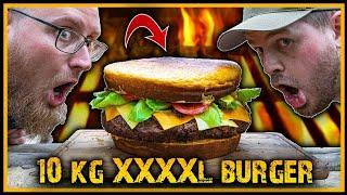 20000 kcal Burger auf dem Feuer im Wald gekocht - Outdoor Cooking Bushcraft