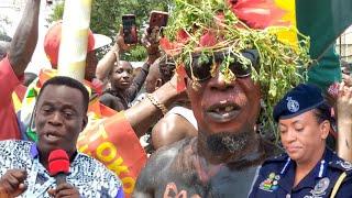 EEII ANGRY KOTOKO FANS WARNS IGNATIUS BAFFOUR & DCOP LYDIA DONKOR...BEAUTIFUL SCENE...