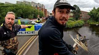 We make historical discoveries with our magnets! The police close the bridge