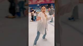 Sunny Leone Enjoying Ice Skating In Dubai|| #sunny #iceskating #dubai #enjoy #shorts