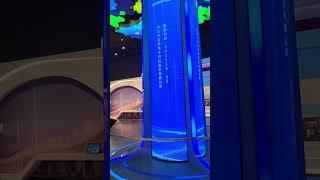 Customized LED Column Display Screen made with Flexible LED Display Screen Modules