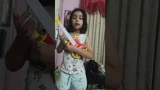 Anisha R daowa Guitar niye twinkle twinkle gailo Arina#kids #guiter #adorablevideo #superadorable