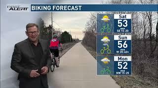 KCRG-TV9 Sports Director Scott Saville tries his hand at doing the weather