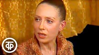 Анна Ахматова "Мне ни к чему одические рати". Читает Инна Чурикова (1983)