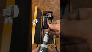 Broken nut splitting High Performance hardware tools good tools#shortsfeed