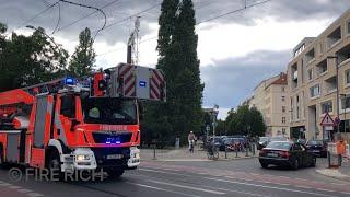 [1 Tag Berlin] Fahrzeuge der @BerlinerFeuerwehrTV,@BundespolizeiKarriereJetzt,@johanniter,BVG