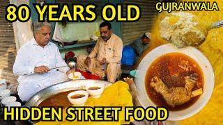 Gujranwala ka Hidden Street Food | 80 Years Old Bombay Sweets | Butt Paye Walay | Episode 03