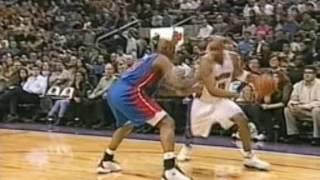 Vince Carter baseline reverse dunk vs Pistons 2003 season