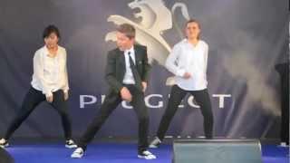 Chris Brown - Turn up the music - Daniel Johansen Elmrhari dances