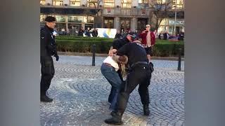 Brutální zásah městské policie v Praze, 27. 3. 2017 Václavské náměstí