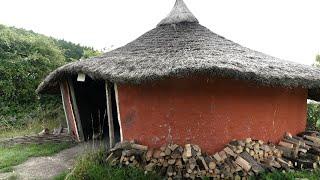 Iron Age Britain: The Roundhouse