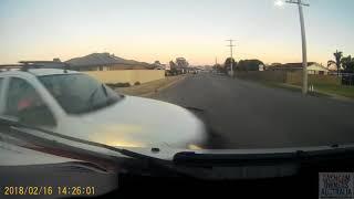 Ute fails to give way - Wangaratta Victoria