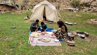 the Nomad Woman Serves Lunch to her Family: Nomad life of Iran