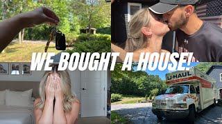 WE BOUGHT A HOUSE!