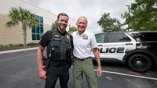 Police Officer Surprises the Flight Paramedic Who Saved His Life