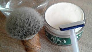 A Fantastic Superior Cuts Shave  and a New Muhle Classic STF brush - 37% Plant Fibre! Amazing 