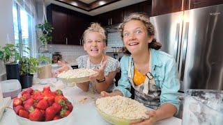 Sisters take over the kitchen...