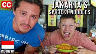 FOREIGNERS try MIE ABANG ADEK 100 CABE 