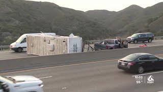 Truck overturns on southbound Highway 101 on Cuesta Grade