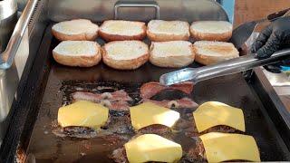 Cheese Bacon Beef Burger/起司培根牛肉堡 -Taiwan Street Food