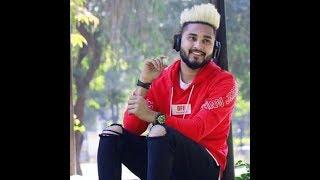 fashion best vlogger video /outdoor poses / Rustam ansari