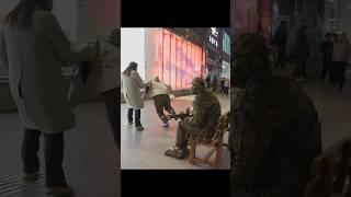 彎腰跑得最快@dafeiyangprank  #funny #prank #prankvideo #搞笑 #funnyprank