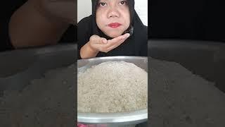 DYMA |ASMR RAW RICE EATING |Makan Beras | asmrrawriceeating| asmrsounds | Basmatirice #asmr #shorts