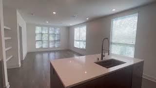 Floor Plan B15: 2 bd / 2 ba