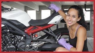 HOW I CLEAN AND LUBE MY MOTORCYCLE CHAIN: Triumph Street Triple R