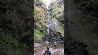 Waterfall in Mashobra Shimla #hiddengem #himachalpradesh #hiddenwaterfalls #chadwickfalls #mountains