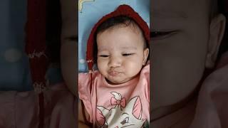 5 Months old baby girl #cutebaby #vanee #funnyvideo #funnyshorts #babyfunny #youtubeshorts #shorts