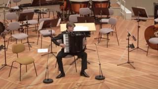 PanTonale - Vilius Mazeika auf dem Akkordeon-Konzert-Festival in der Berliner Philharmonie, Mai 2016