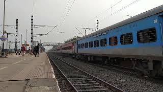 37419 VSKP WAP7i speeding through HBC hauling 12023 HWH PNBE Jan Shatabdi Express. 