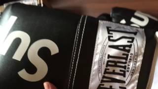 Supreme boxing glove [gaden life]