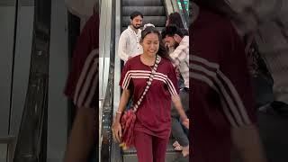 #random #escalator#reels #funny #reaction #reaction #viral #prankvideo