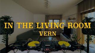 Vern Minimal House Set In The Living Room