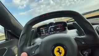 Ferrari LaFerrari to 372 Km/h on Autobahn