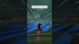 You're telling me this psycho doesn't deserve a sub #rocketleague