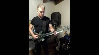  Ned Evett's Stunning Fretless Guitar Tribute to Jeff Beck "